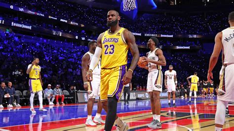 lakers vs pelicans score|Lakers vs. Pelicans final score, results: LeBron James and LA cruise to.